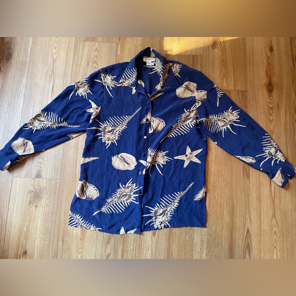 Vintage Dennise silk button down seashell top, size S
